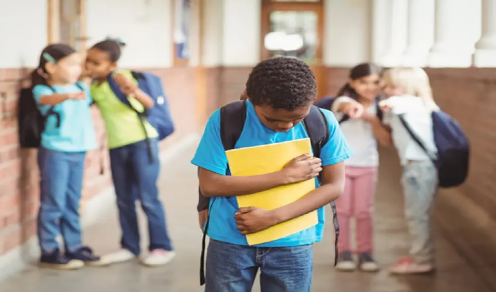 Cuando se identifica un caso de bullying, es esencial actuar de inmediato. Foto: difusión Cuando se identifica un caso de bullying, es esencial actuar de inmediato. Foto: difusión