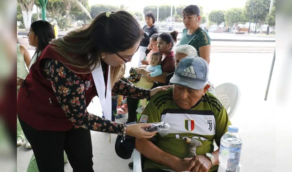 Personal del Policlínico Jireh ofreció servicios médicos y la doctora Tello cubrió los costos de medicación. Personal del Policlínico Jireh ofreció servicios médicos y la doctora Tello cubrió los costos de medicación.