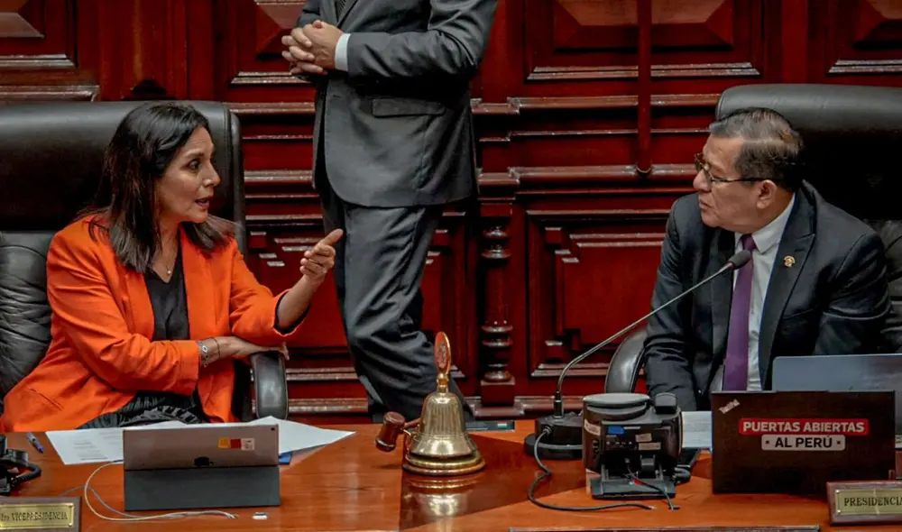 Medios de comunicación deberán otorgar una franja educativa de 10% para erradicar la violencia contra la mujer y familia. Foto: John Reyes / LR