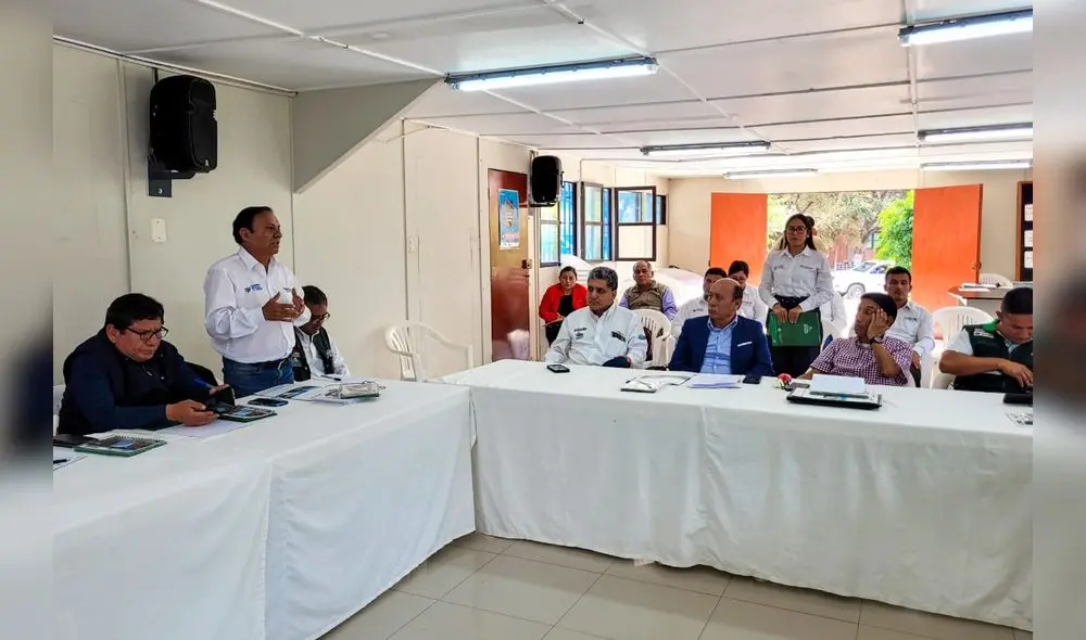 La capacitación abordó temas clave como asociatividad, control biológico de plagas y sistemas de riego. La capacitación abordó temas clave como asociatividad, control biológico de plagas y sistemas de riego.