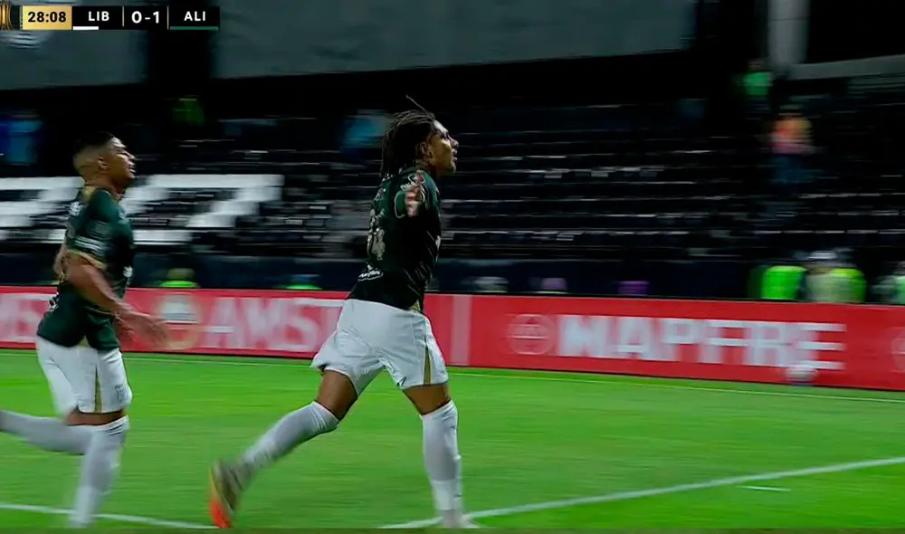 Paolo Guerrero abrió el marcador en el Alianza Lima vs Libertad por la Copa Libertadores. Foto: captura/ESPN 5 Paolo Guerrero abrió el marcador en el Alianza Lima vs Libertad por la Copa Libertadores. Foto: captura/ESPN 5