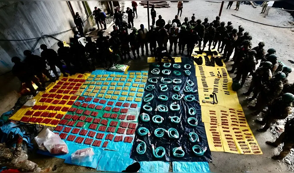 Artículos incautados durante intervención en el socavón ilegal del sector Puente Francés. Foto: Ministerio de Defensa