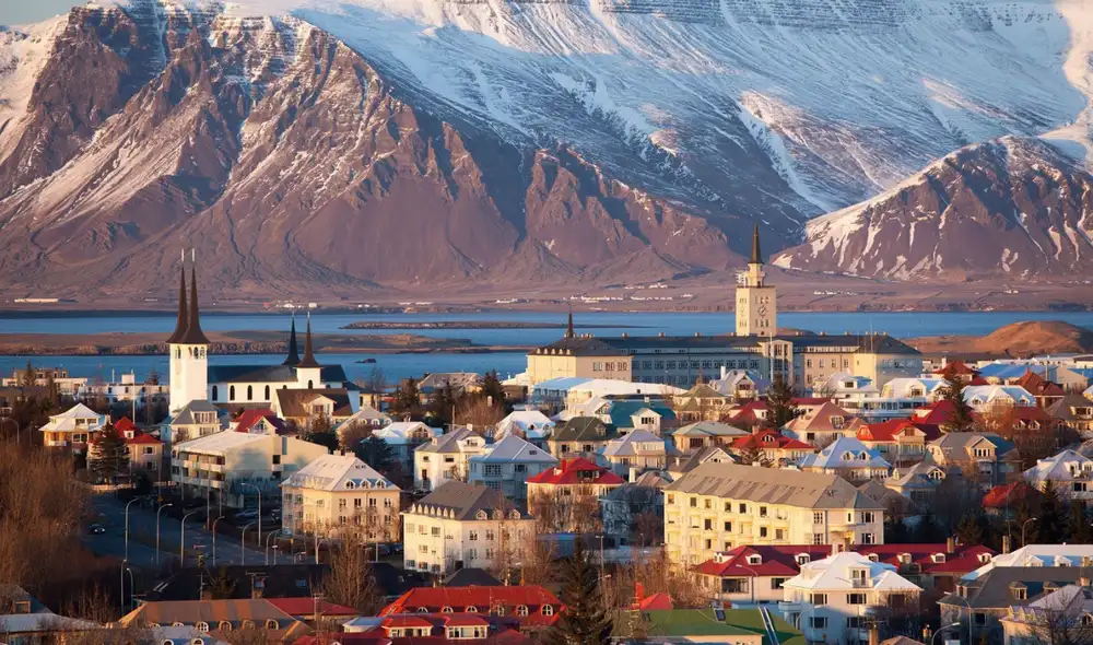 Además de brindar a sus ciudadanos calidad de vida garantizada, se caracteriza por sus particulares paisajes turísticos. Foto: Traveler