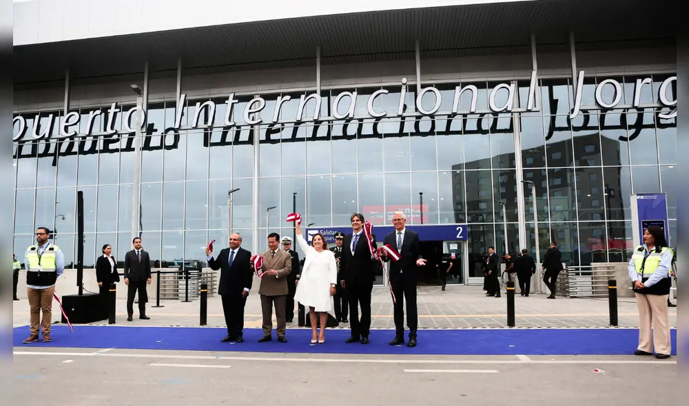 El nuevo aeropuerto iniciará operaciones desde el mediodía del próximo domingo 1 de junio. Foto: Marco Cotrina/ La República El nuevo aeropuerto iniciará operaciones desde el mediodía del próximo domingo 1 de junio. Foto: Marco Cotrina/ La República