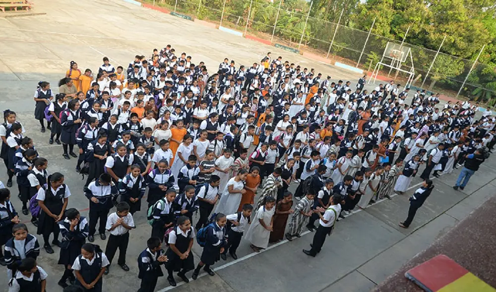 Las instituciones que implementan programas de educación emocional han observado una disminución en los problemas de conducta y un aumento en la satisfacción escolar. Foto: difusión