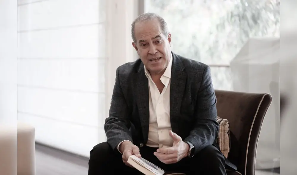 Carlos Niezen en entrevista para La República. Foto: Marco Cotrina / URPI-LR