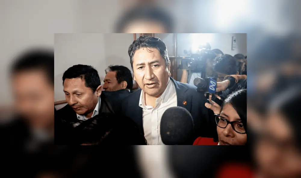 Vladimir Cerrón se encuentra en el Perú informó su defensa en la última audiencia. Foto: La República.