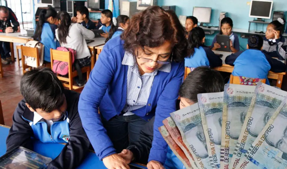La iniciativa busca establecer un régimen pensionario especial para los docentes cesantes y jubilados. Foto: LR