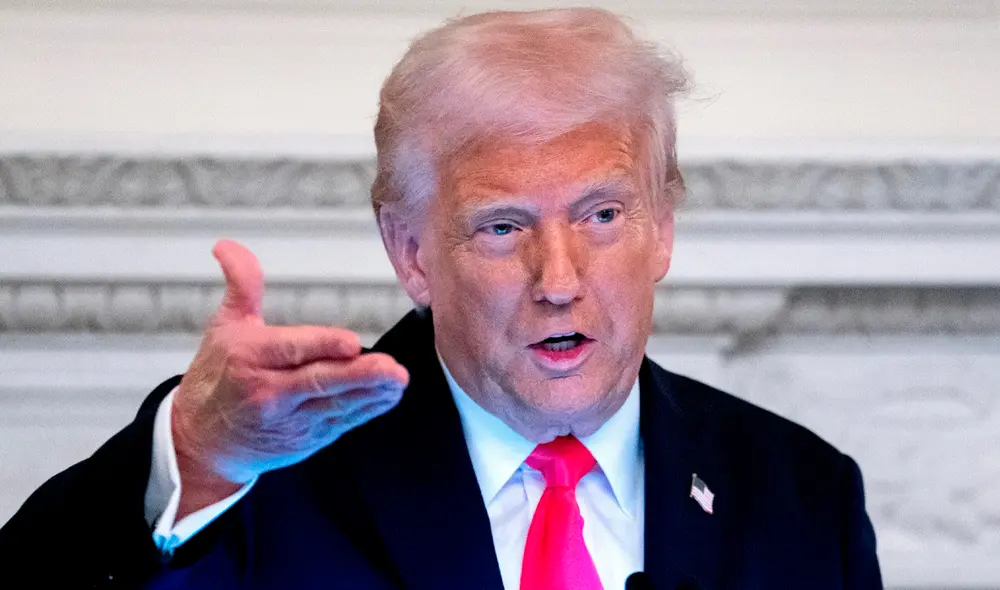 Donald Trump dispuso limitar las visas para estudiantes internacionales de Harvard. Donald Trump dispuso limitar las visas para estudiantes internacionales de Harvard.