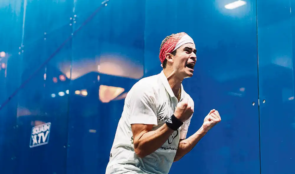 Su victoria en el Campeonato Mundial CIB PSA lo convierte en el primer sudamericano en alcanzar este hito y otra vez vuelve a hacer historia