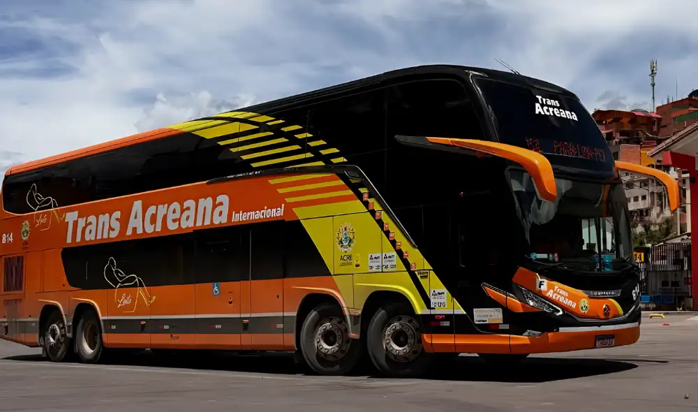 Cada segmento del recorrido presenta condiciones climáticas variadas; mientras algunas regiones registran altas temperaturas, otras se caracterizan por una densa niebla.