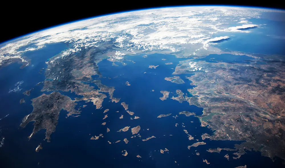 Un estudio geológico revela el choque inminente de dos masas continentales que ocurrirá dentro de 30 millones de años. Foto: NASA