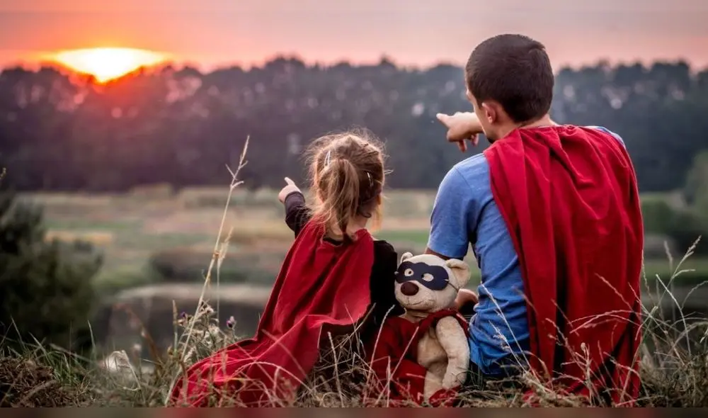 Celebración del Día del Padre en México, tradicionalmente el tercer domingo de junio. Celebración del Día del Padre en México, tradicionalmente el tercer domingo de junio.