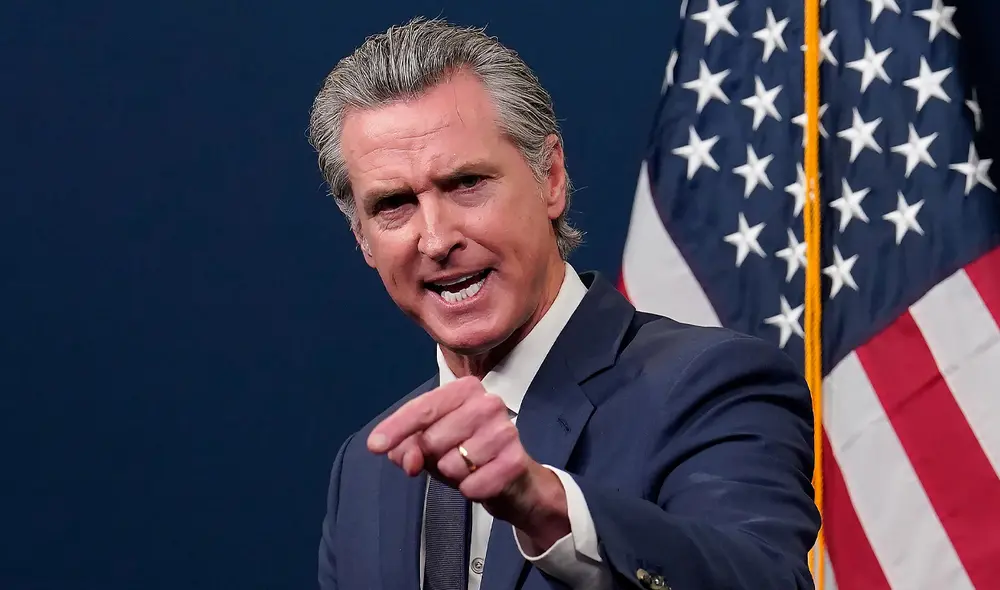 Gobernador de California Gavin Newsom se enfrenta a Trump Gobernador de California Gavin Newsom se enfrenta a Trump