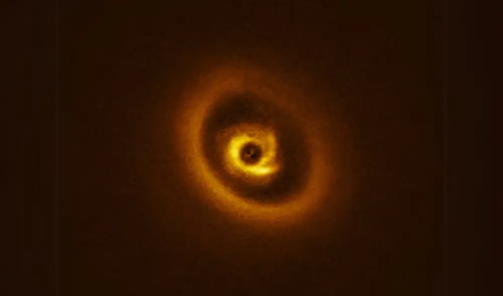 Imagen del disco protoplanetario donde se formaría un planeta más grande que Júpiter. Foto: ESO