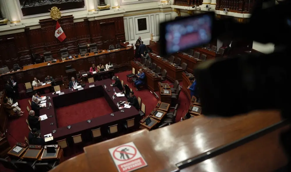 FMI recomienda que todo proyecto de ley incluya un informe técnico del MEF con un cálculo riguroso del costo.