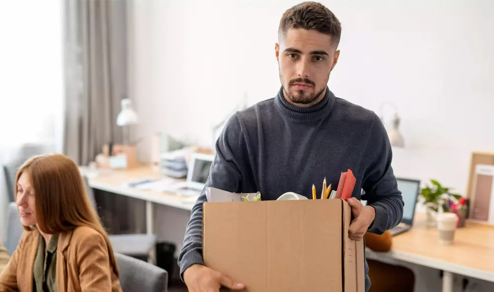 California lidera la lista de despidos masivos en Estados Unidos.