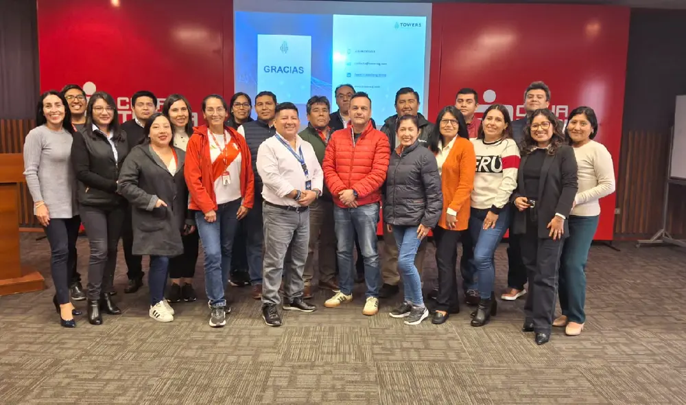 La capacitación promovió la colaboración interdepartamental, alineándose con el Plan Estratégico Institucional. La capacitación promovió la colaboración interdepartamental, alineándose con el Plan Estratégico Institucional.