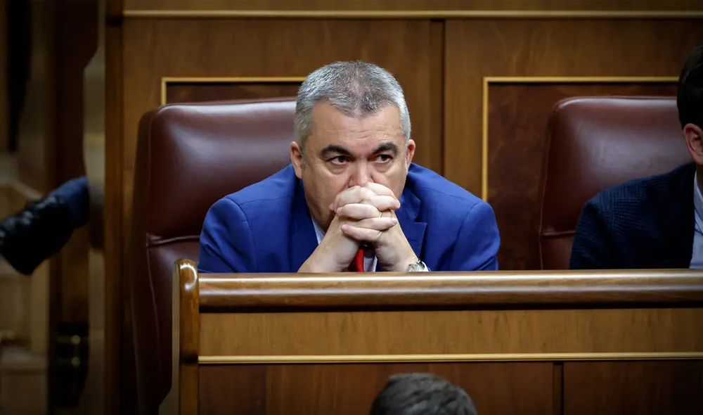 Santos Cerdán renunció tras investigaciones de sobornos y fraudes en el caso Koldo en España. Foto: AFP Santos Cerdán renunció tras investigaciones de sobornos y fraudes en el caso Koldo en España. Foto: AFP