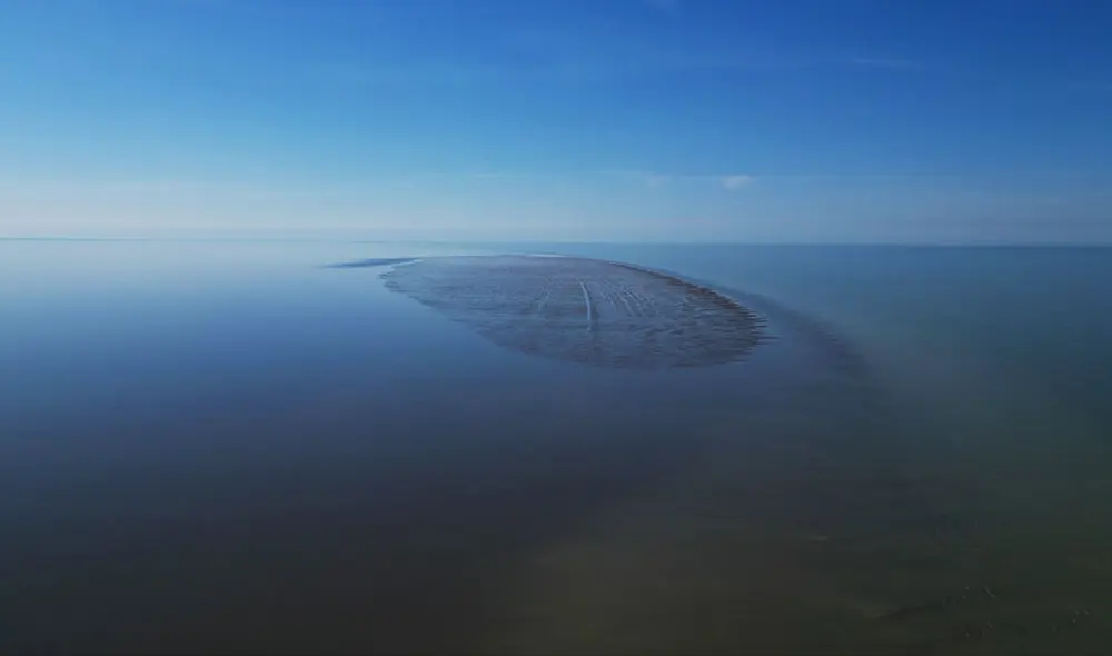 La isla aún no fue bautizada con un nombre y fue descubierta durante exploración en el Mar Caspio. Foto: IO RAS