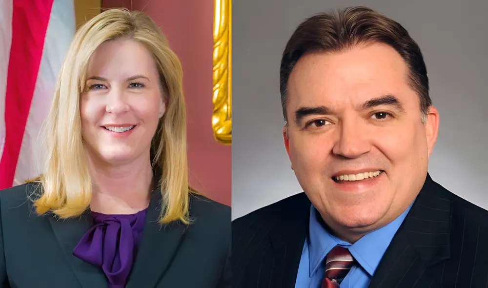 El senador de Minnesota John Hoffman (D) y la representante estatal Melissa Hortman (D) recibieron disparos en sus casas. El senador de Minnesota John Hoffman (D) y la representante estatal Melissa Hortman (D) recibieron disparos en sus casas.