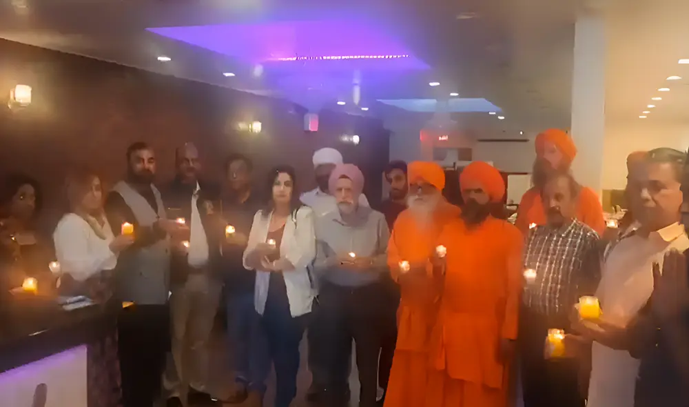 Comunidad india de Nueva York realizó vigilia por víctimas de tragedia aérea.