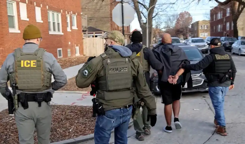 ICE continúa con las redadas en las principales ciudades santuario de EE.UU.