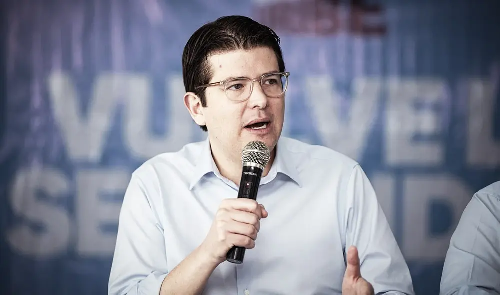 Uribe, de 39 años, permanece en cuidados intensivos debido a un edema cerebral persistente tras recibir tres disparos durante un acto político en Bogotá el 7 de junio. Foto: Miguel Uribe/Instagram Uribe, de 39 años, permanece en cuidados intensivos debido a un edema cerebral persistente tras recibir tres disparos durante un acto político en Bogotá el 7 de junio. Foto: Miguel Uribe/Instagram