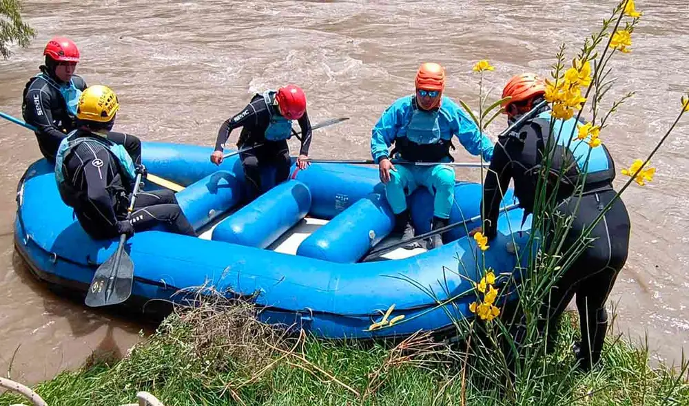 Autoridades aún continúan con la búsqueda de los jóvenes desaparecidos en el río Vilcanota. Foto: difusión/referencial Autoridades aún continúan con la búsqueda de los jóvenes desaparecidos en el río Vilcanota. Foto: difusión/referencial