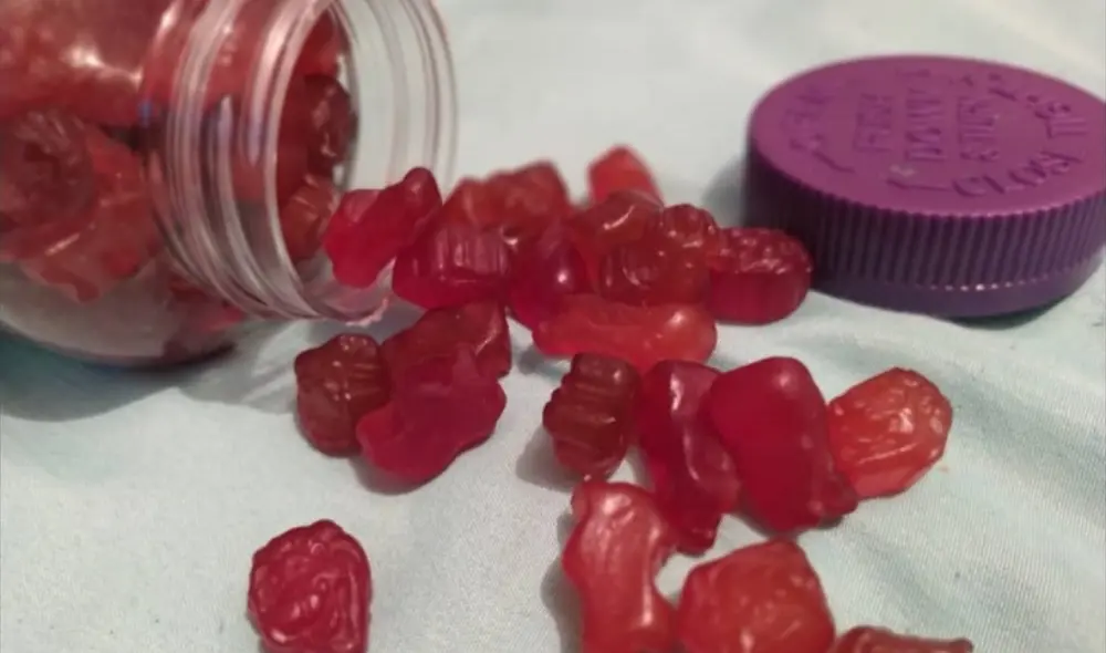 Gomitas vitaminadas en la mira por sus riesgos para la salud.