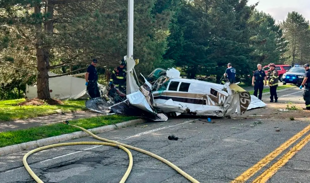 Una avioneta se estrelló cerca del Aeropuerto de Beverly este jueves 19 de junio.