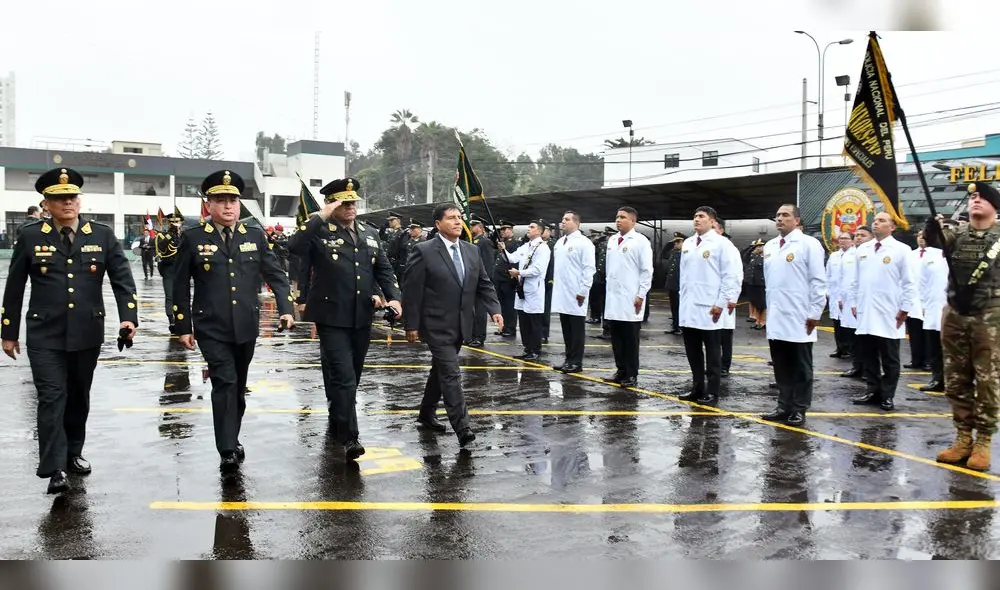 Ministro del Interior, Carlos Malaver, presidió ceremonia de aniversario de Inspectoría General. Foto: Mininter Ministro del Interior, Carlos Malaver, presidió ceremonia de aniversario de Inspectoría General. Foto: Mininter