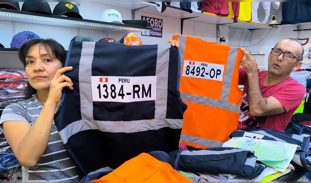 Chalecos se ofertan desde los 35 soles en galerías de Cercado en Chiclayo. Foto: Emmanuel Moreno, La República