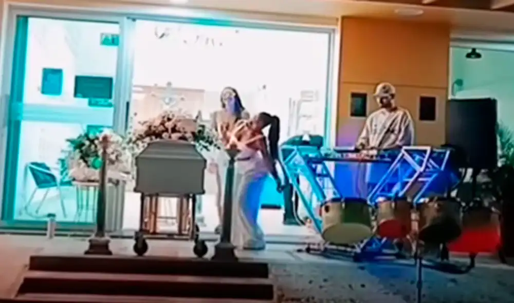 El DJ tocaba la música a todo volumen en pleno velorio. Foto: Instagram Sol TV