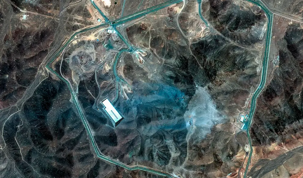 Estados Unidos provocó daños a las instalaciones nucleares de Fordow en Irán. Foto: Maxar Technologies Estados Unidos provocó daños a las instalaciones nucleares de Fordow en Irán. Foto: Maxar Technologies