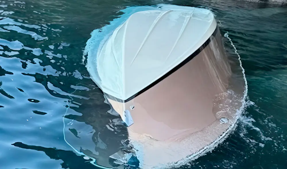 La volcadura de un bote en el lago Tahoe, en California, dejó 6 muertos. La volcadura de un bote en el lago Tahoe, en California, dejó 6 muertos.