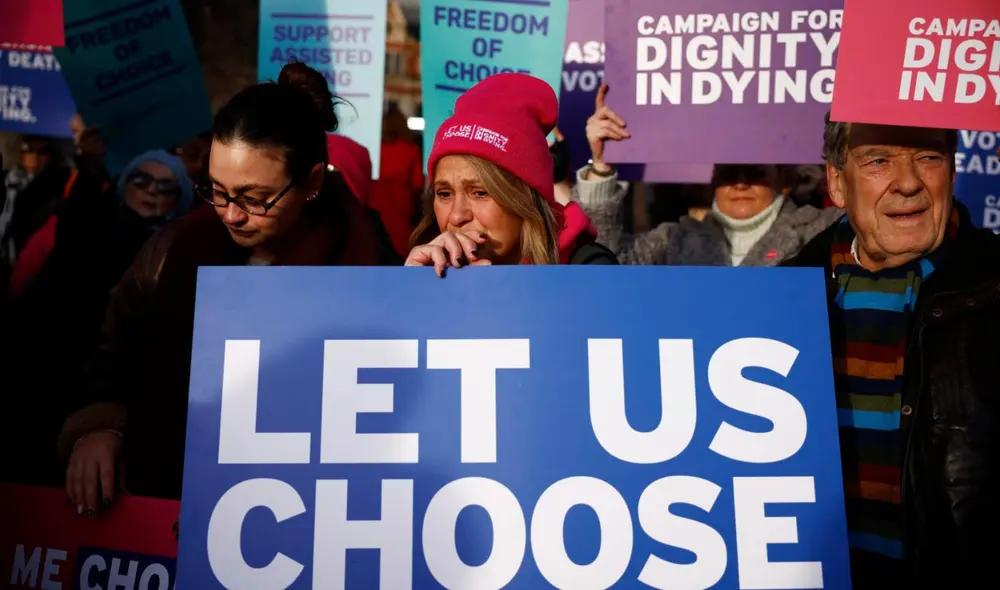 Reino Unido podría estar a cuatro años de que sea legal la muerte asistida para pacientes incurables. Foto: AFP Reino Unido podría estar a cuatro años de que sea legal la muerte asistida para pacientes incurables. Foto: AFP