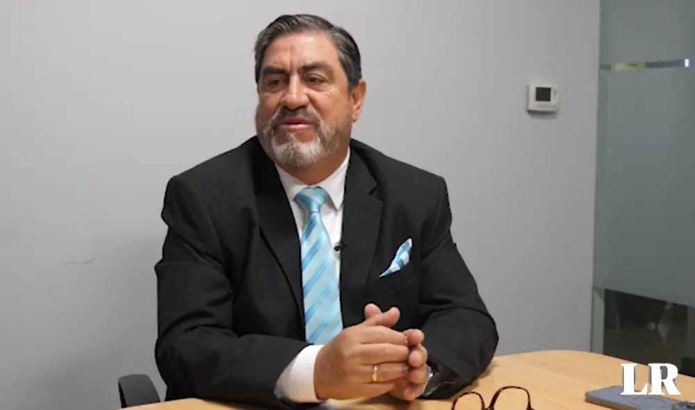 Raúl Canelo, decano del Colegio de Abogados de Lima, sería atacado por temas políticos. Foto: La República Raúl Canelo, decano del Colegio de Abogados de Lima, sería atacado por temas políticos. Foto: La República