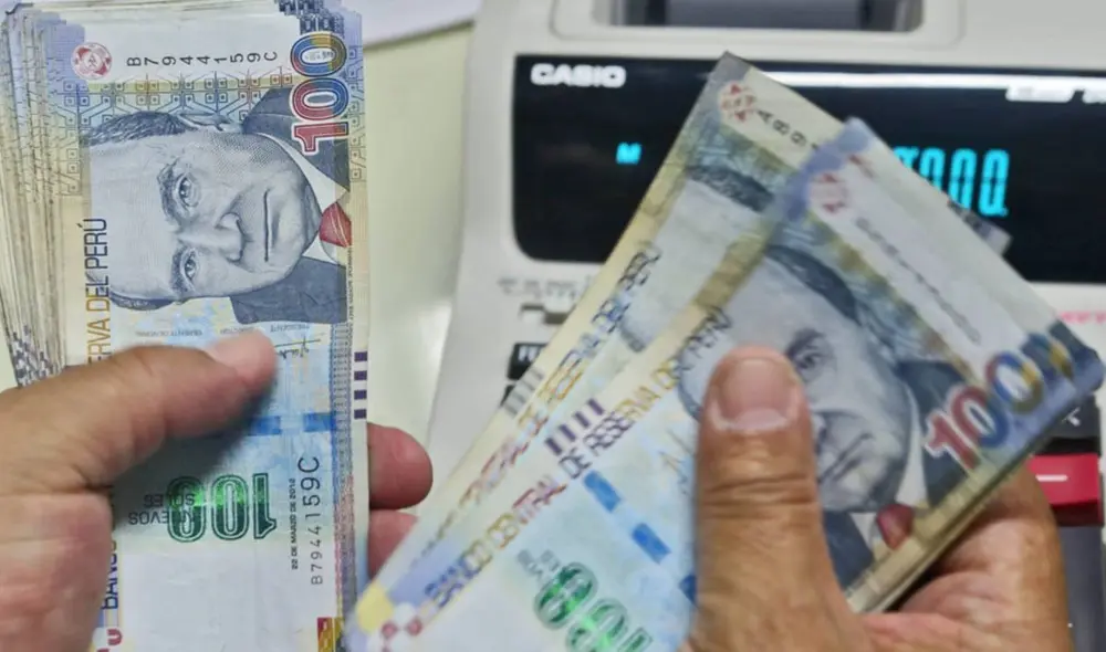 Julio es crucial para los trabajadores, pero representa un desafío financiero para las empresas.