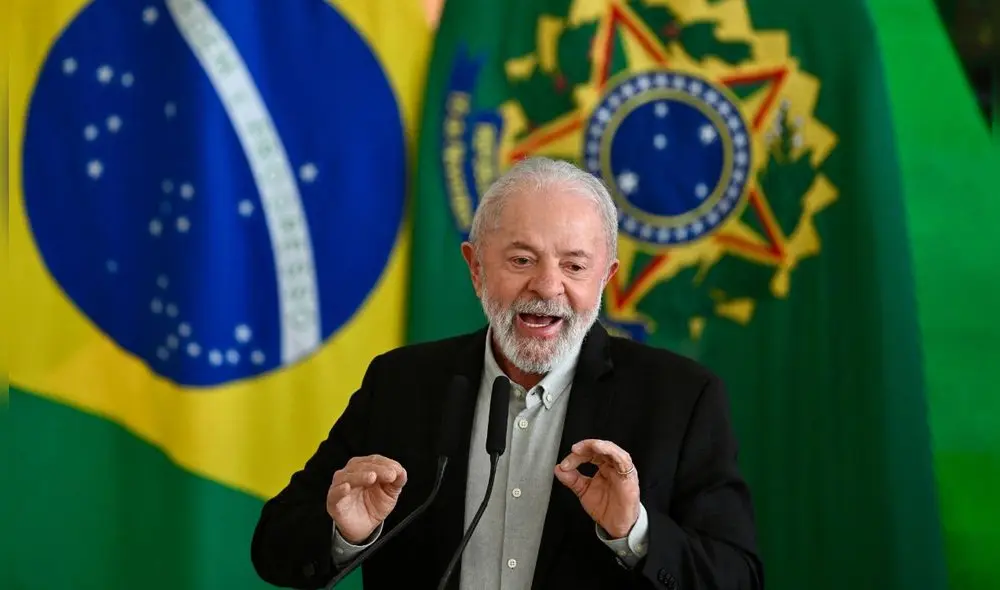 Lula da Silva enfrenta una nueva batalla institucional tras acudir al Supremo Tribunal para revertir la anulación de un decreto fiscal clave, mientras el Congreso lo acusa de fomentar la polarización social. Foto: AFP