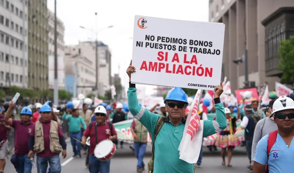La Confemin exige que el Minem emita un nuevo decreto para ampliar el Reinfo sin condiciones adicionales. Foto: Confemin La Confemin exige que el Minem emita un nuevo decreto para ampliar el Reinfo sin condiciones adicionales. Foto: Confemin