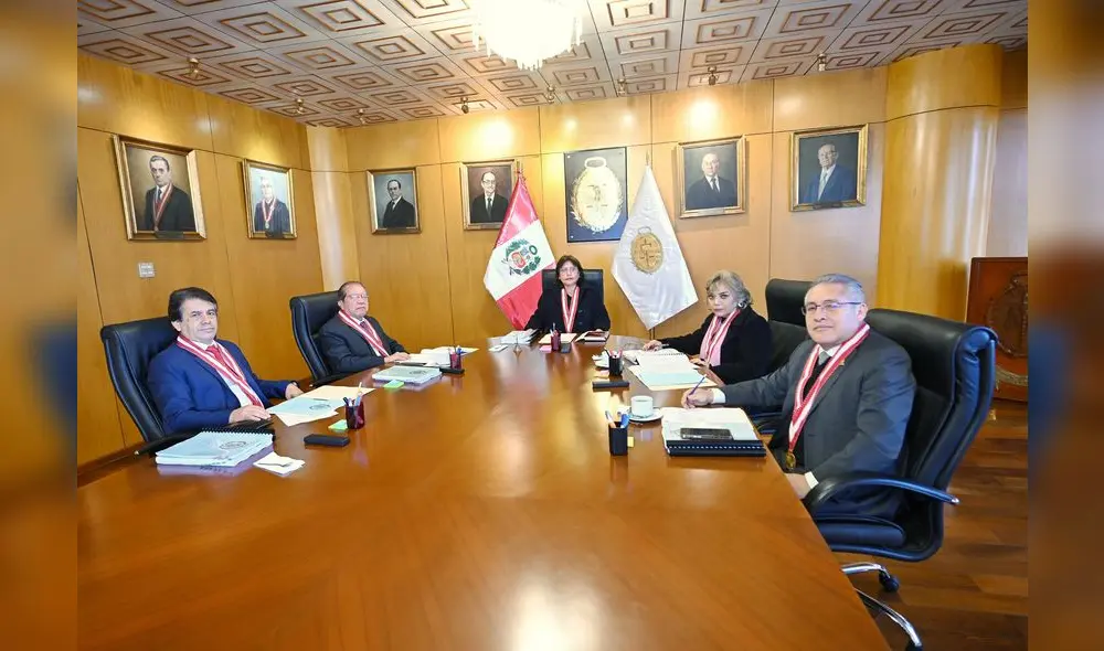 La Junta Nacional de Justicia pretendería cambiar a todos o la mayoría de los integrantes de la Junta de Fiscales Supremos La Junta Nacional de Justicia pretendería cambiar a todos o la mayoría de los integrantes de la Junta de Fiscales Supremos