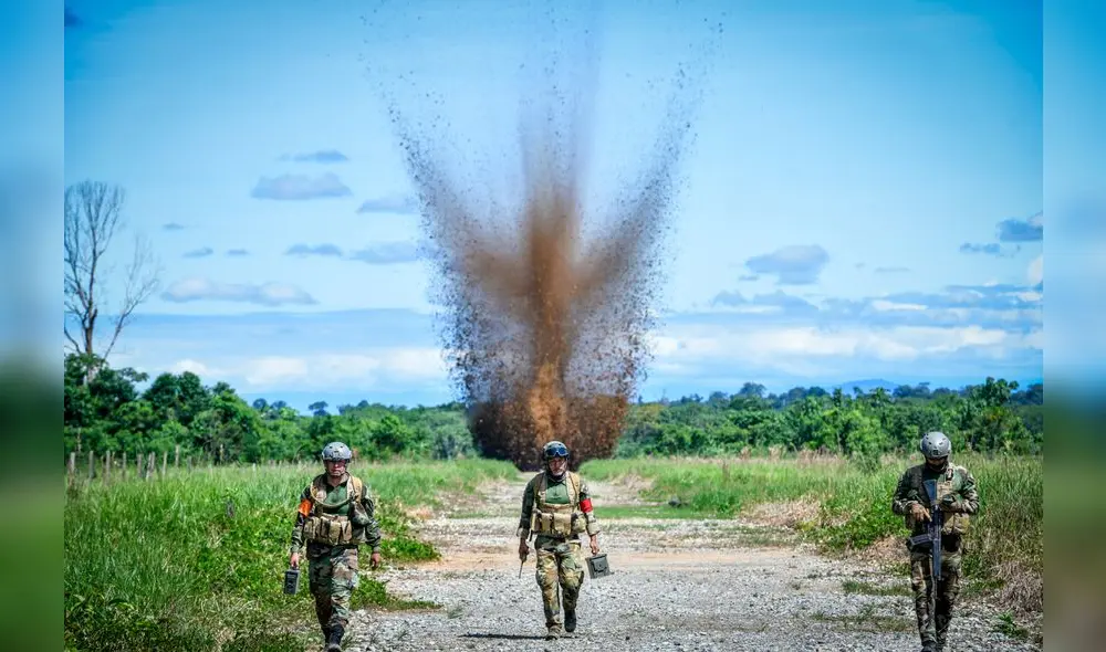Narcopistas son destruidas por la Policía pero nuevamente son habilitadas por mafiosos. Narcopistas son destruidas por la Policía pero nuevamente son habilitadas por mafiosos.