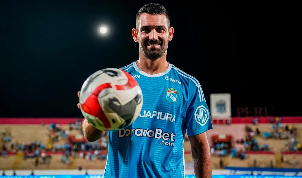 Martín Cauteruccio deja Sporting Cristal para marcharse al Bolívar. Foto: Sporting Cristal Martín Cauteruccio deja Sporting Cristal para marcharse al Bolívar. Foto: Sporting Cristal