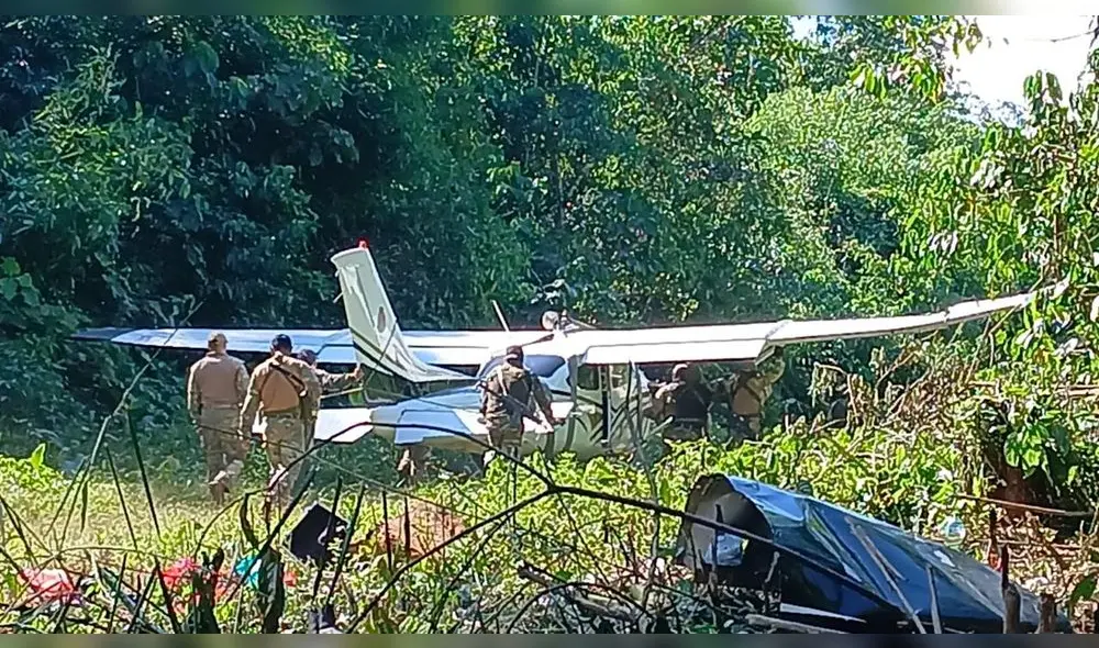 Narcoavioneta de matricula boliviana incautada en la selva del Cusco.
