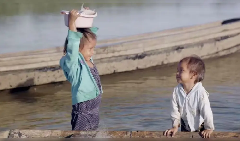 Escena del documental 'Karuara, la gente del río'.