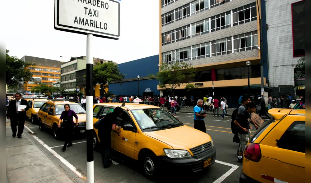 ATU inicia campaña "Taxi Amarillo, Primero" e impone multas a conductores que incumplan medida. Foto: Archivo/ La República.