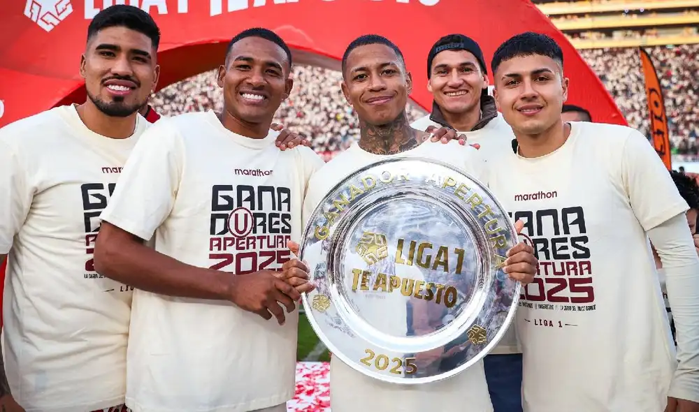 Universitario se acaba de coronar campeón del Apertura. Universitario se acaba de coronar campeón del Apertura.