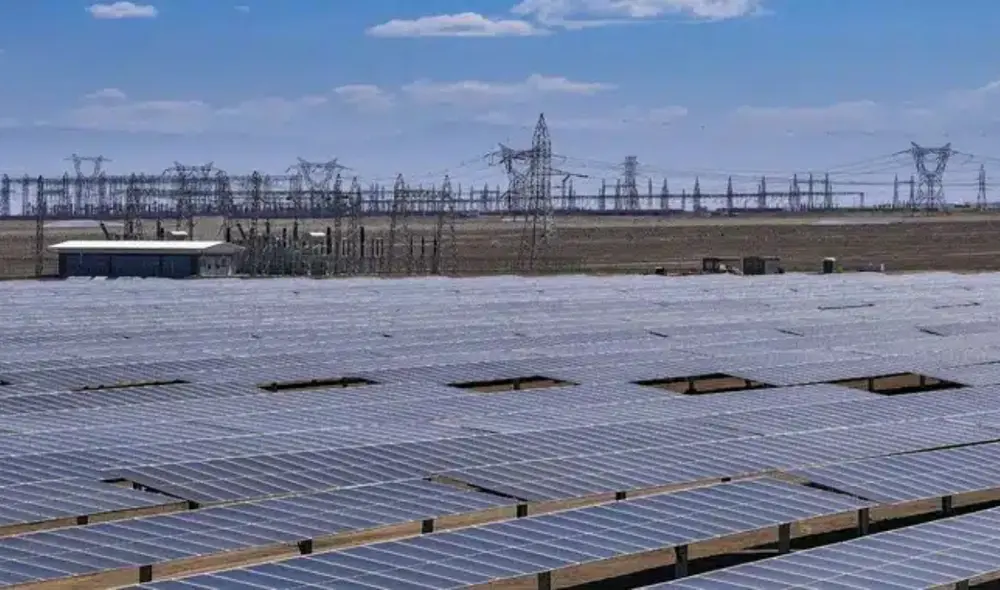 Central Solar Fotovoltaica “San Martín" está ubicada en el distrito La Joya (Arequipa).