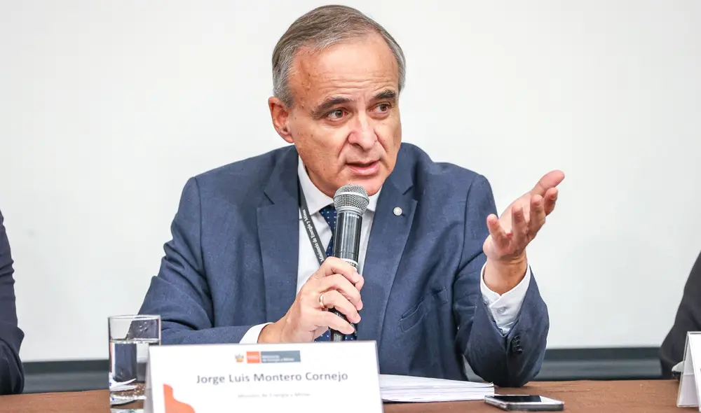 El titular del Minem aclaró que su participación en el chat grupal con mineros informales se dio cuando no era funcionario del Estado. Foto: Minem